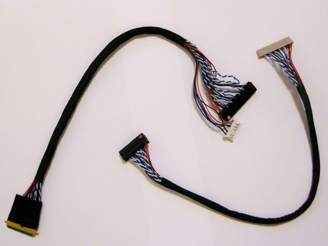 TwoÂ LVDS connector cables from Banggood